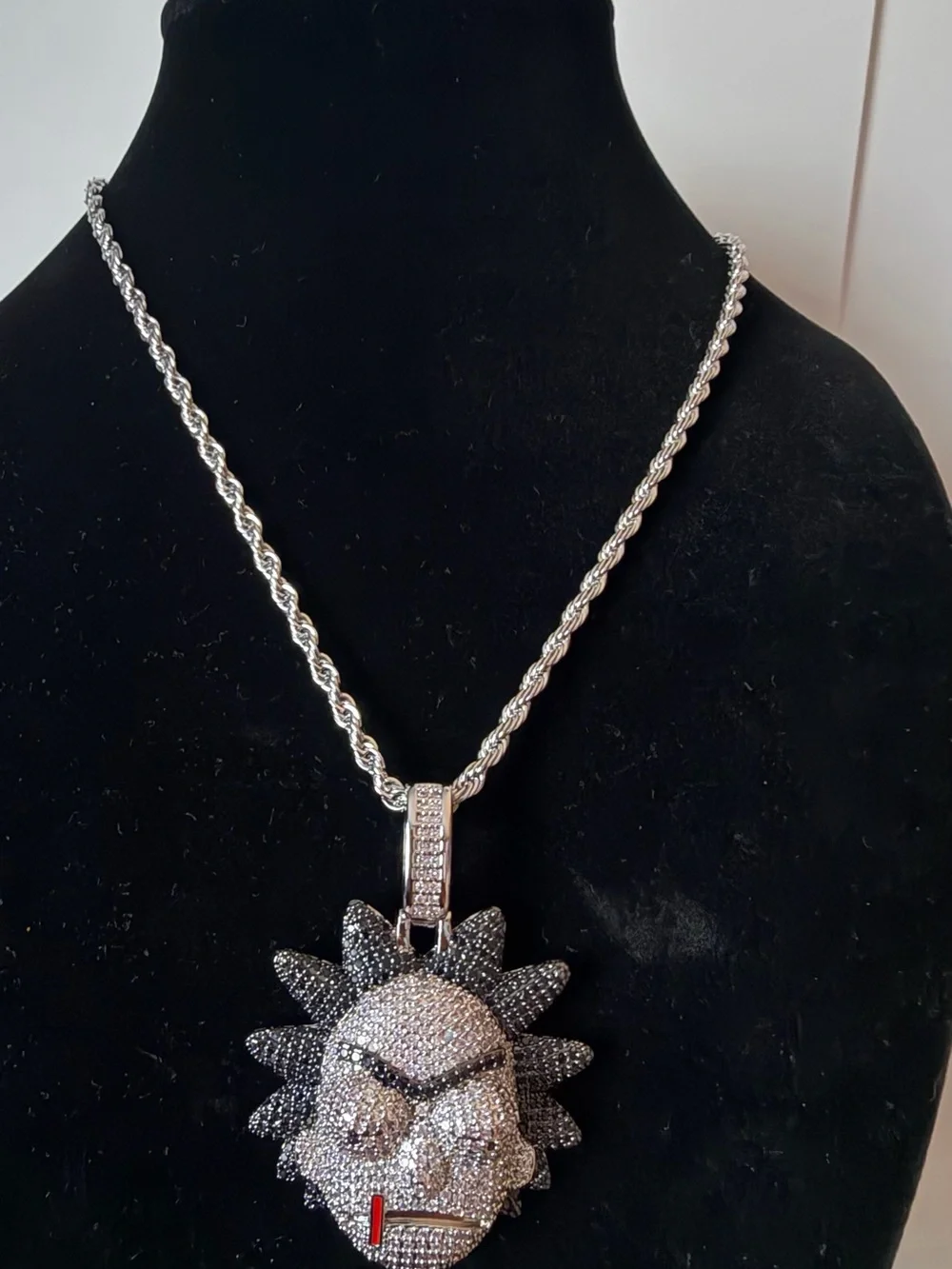 14K White Gold Plated Ricky Martin Pendant + FREE 24” Rope Chain